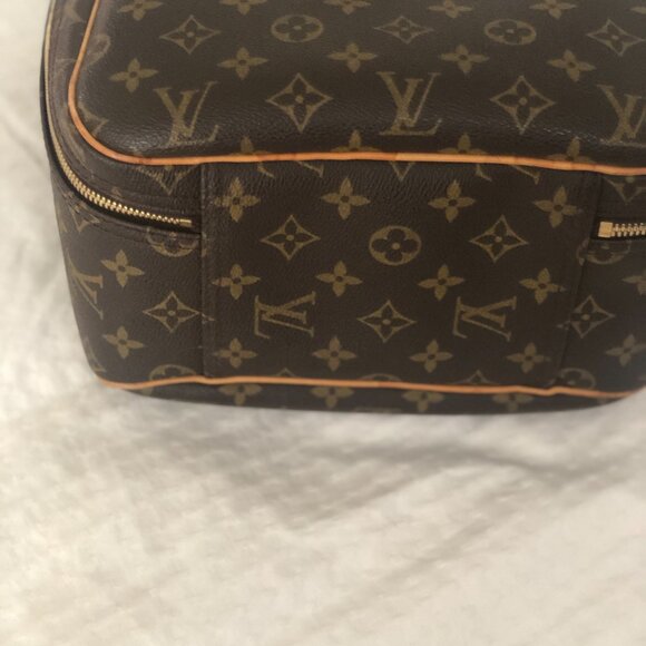 LOUIS VUITTON EXCURSION HAND SHOES BAG PURSE MONOGRAM - Picture 4 of 16